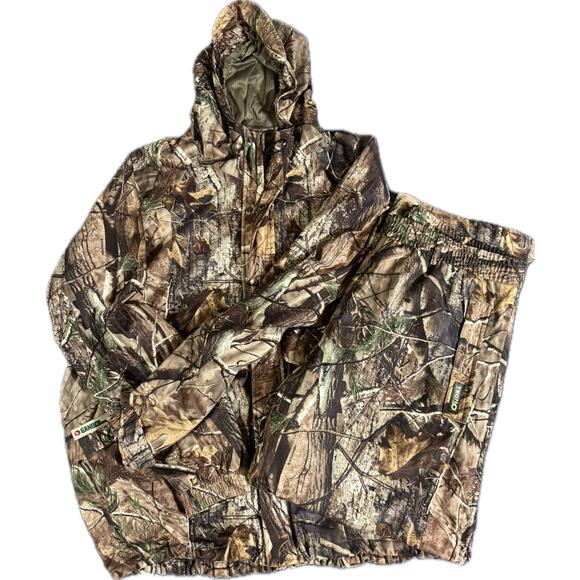 Gander Mountain Guide Series Tech20 Waterproof Camo Hunting Jacket & Pants Set - Picture 1 of 11